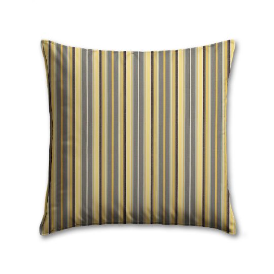 Sunbrella Outdoor Pillow, outdoor pillow, outdoor throw pillows, outdoor toss pillows, custom made to order in unlimited sizes. Order new patio furniture pillows today.